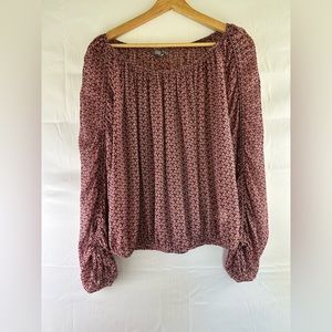 🌸 Chic Pink Geometric Pattern Shirt with Silver Accents 🌸